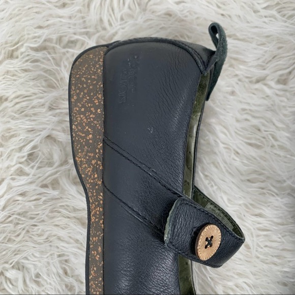 Planet Walker by Simple Black Mary Jane Velcro Women’s Size 11 - Picture 3 of 11